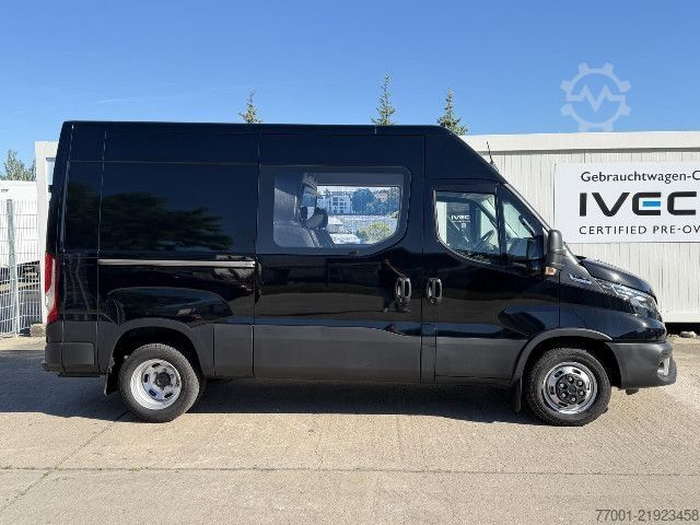Panel van IVECO 35C18HA8CRV/P 5-Sitzer / LED / AHK