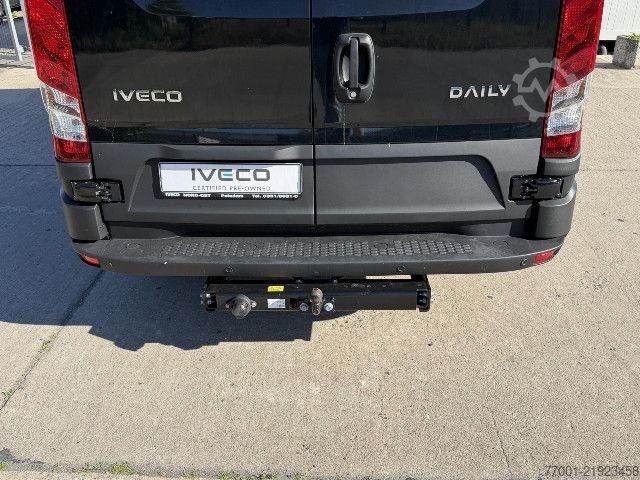 Panel van IVECO 35C18HA8CRV/P 5-Sitzer / LED / AHK