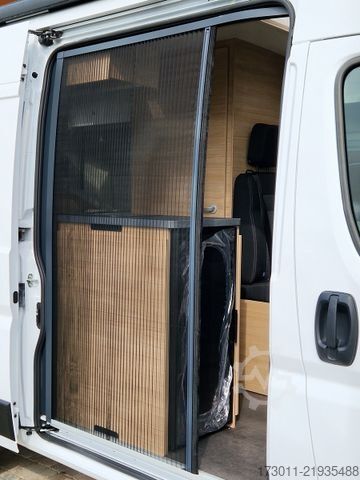 Campervan ROADCAR R 540 Premium/Radio/Navi/Kam/Markise