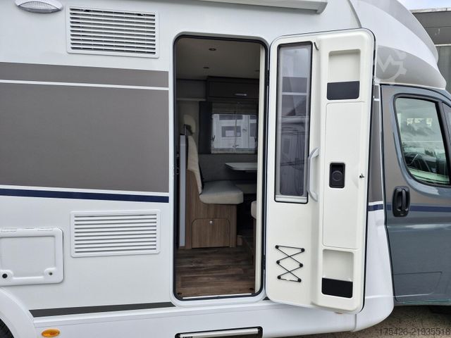 Semi-integrated camper CARADO T 447 +pro+ Paket*TV Paket*Hubbett*