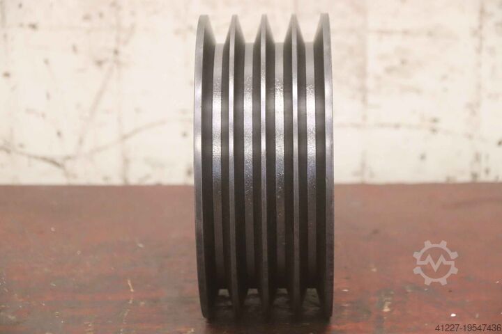 V-belt pulley 4-groove Guss** SPB 197-4 (17 mm)