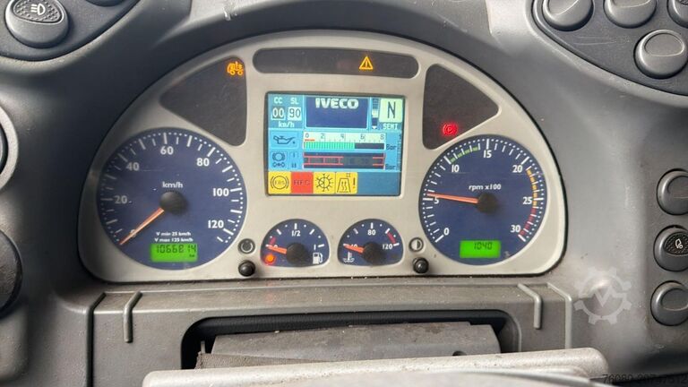 Fahrgestell mit Fahrerhaus Iveco Stralis 430 (6X2 / AIRCO)