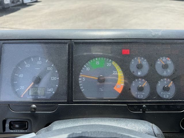 High top van MERCEDES-BENZ VARIO 613 D Kasten 4 m Hochdach*KRAN