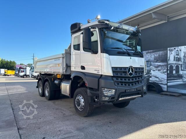 Three-sided tipper truck  Arocs 3348AK 3-Seiten Kipper