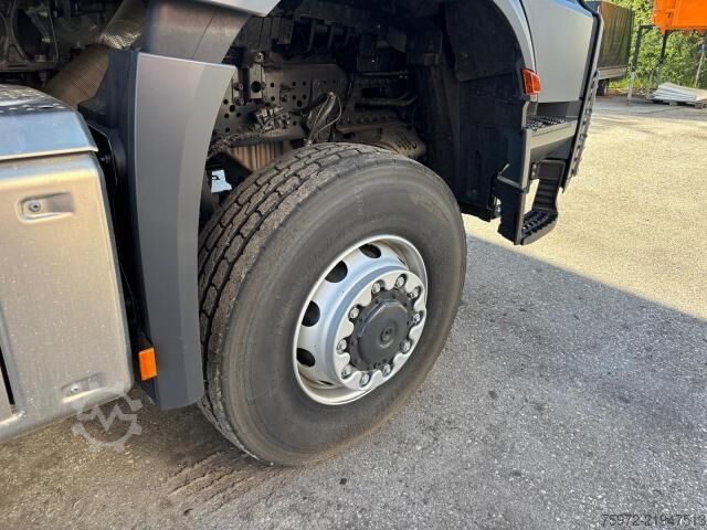 Three-sided tipper truck  Arocs 3348AK 3-Seiten Kipper