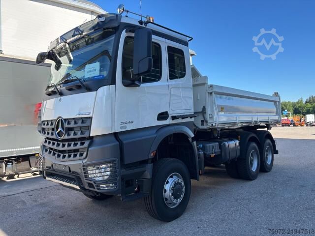 Three-sided tipper truck  Arocs 3348AK 3-Seiten Kipper