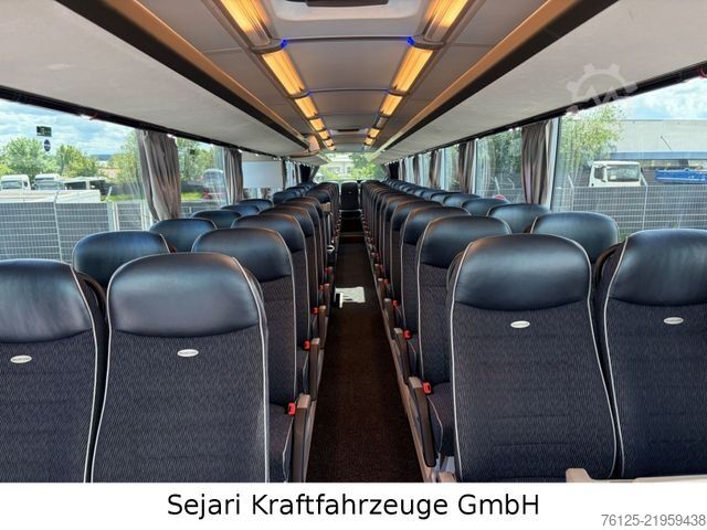 Reisebus NEOPLAN Cityliner Cityliner / P16 Coach  /  59-1-1 / R08