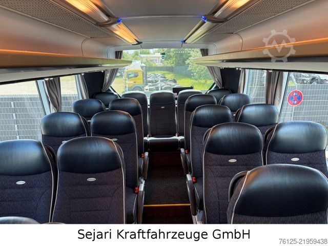 Reisebus NEOPLAN Cityliner Cityliner / P16 Coach  /  59-1-1 / R08