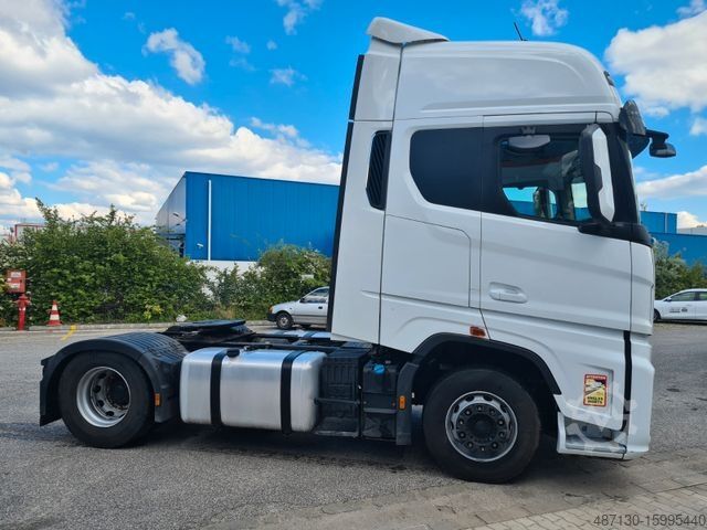 Standard tractor unit FORD F-MAX 500