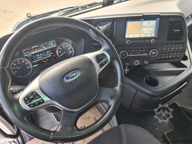 Standard tractor unit FORD F-MAX 500