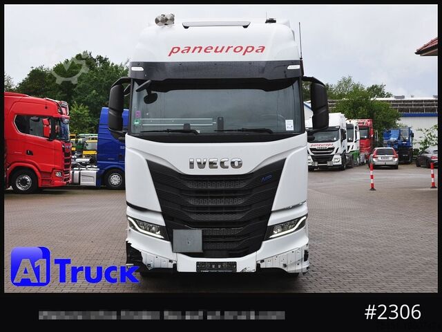 Standard tractor unit IVECO AS 440/460 Stralis, Retarder, LNG, Gas,