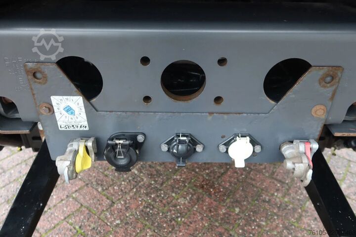 Koffer DAF LF 290 Bak+Klep Dhollandia 2500 KG