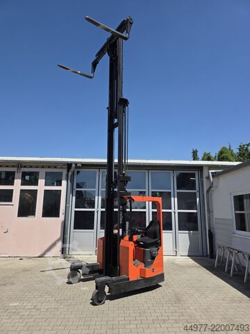 Vierwegestapler BT Reflex FRE 270