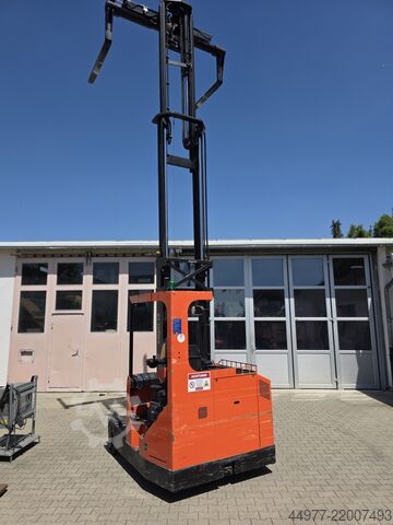 Vierwegestapler BT Reflex FRE 270