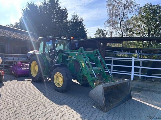 John Deere 5085M *Kundenauftrag* John Deere 5085M *Kundenauftrag*