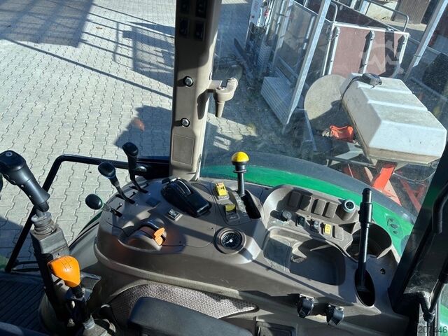 John Deere 5085M *Kundenauftrag* John Deere 5085M *Kundenauftrag*