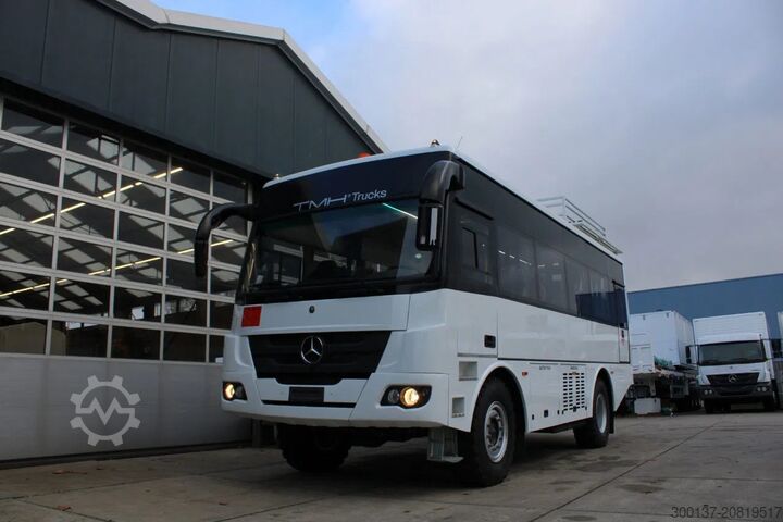 Reisebus Mercedes-Benz Atego 1725 4x4 Passenger Bus