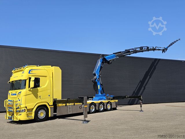 Crane truck Scania S580 V8 / 8x4 / FASSI 115 t/m CRANE / RETARDER