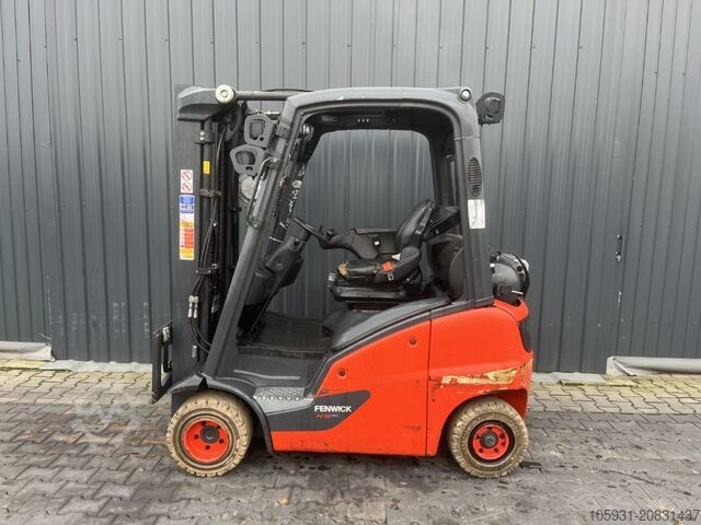 Treibgasstapler Linde H18T-01