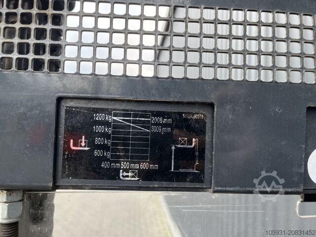 Deichselstapler Linde L12