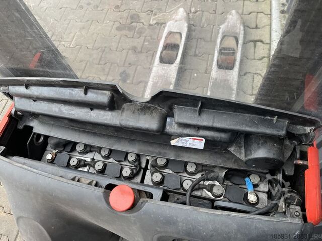 Deichselstapler Linde L12