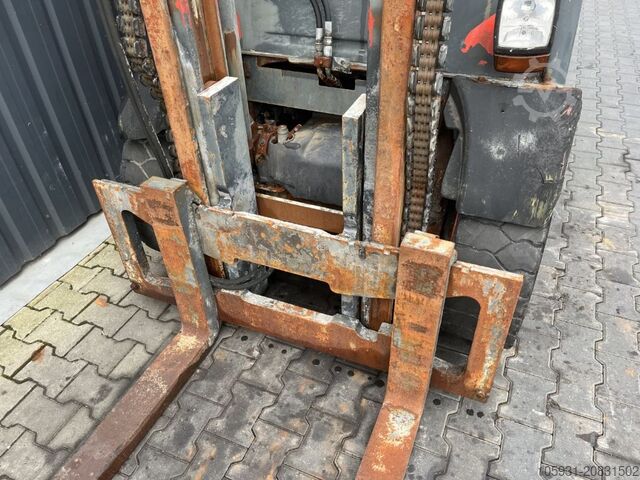 Treibgasstapler Linde H45T-01