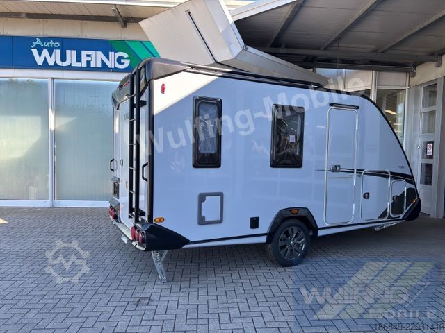 Wohnwagen KNAUS Sport & Fun 480 QL Black Sel. + Motorrrad-Rampe