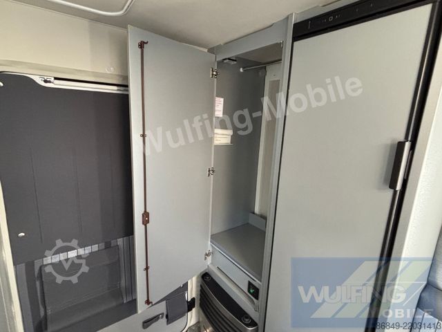 Wohnwagen KNAUS Sport & Fun 480 QL Black Sel. + Motorrrad-Rampe