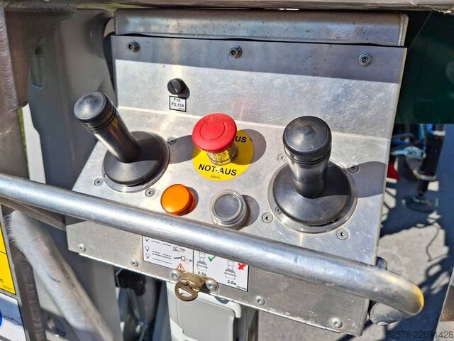 Aerial platform Denka-Lift DK 25