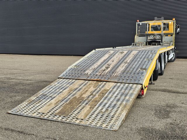 Car carrier van Iveco AD320S42 8x2 / RETARDER / WINCH / AUTO-TRANSPORTER