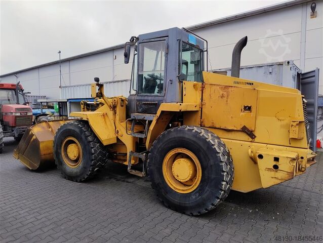 Wheel loader CASE 621 B