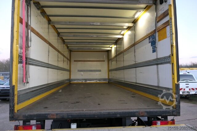 LKW mit Kofferaufbau man TGL 12.250 LBW AHK