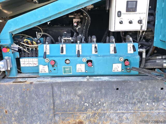 Coarse material screening plant Terex Warrior 1800