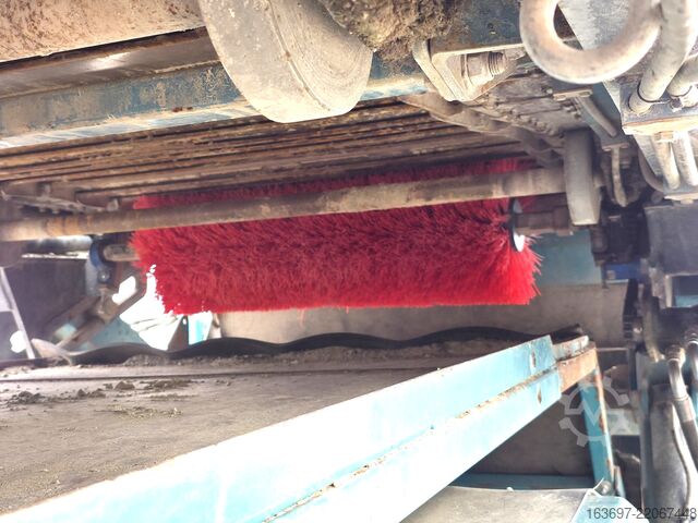 Coarse material screening plant Terex Warrior 1800