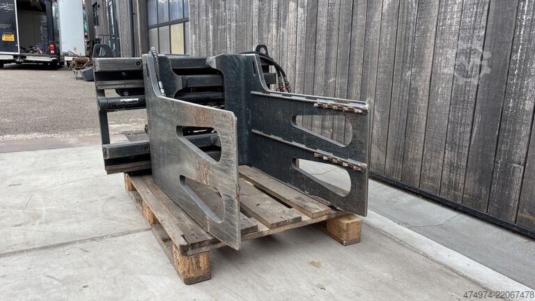Bale clamp – Clamp attachment for forklift Kaup 4.5T413