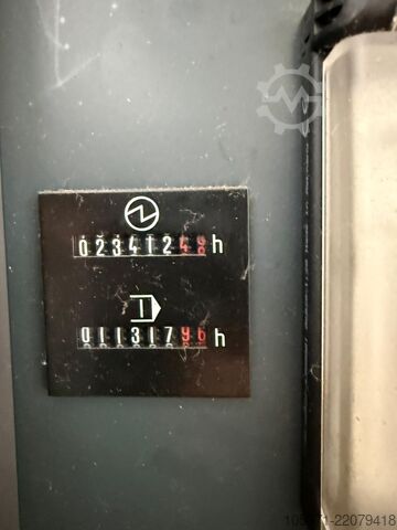 Universal machining center DMG MORI DMF 360-11