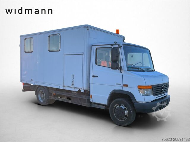 Box van Mercedes-Benz Vario 616 D Koffer Werkstattkoffer AHK Facelift