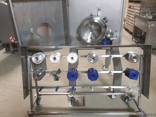 Dicer with elevating conveyor Eillert BL 1000