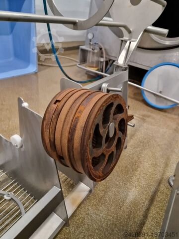 Wolf mit Carnitech-Mischer Carnitech, Wolfking CT 3126, CT 3126