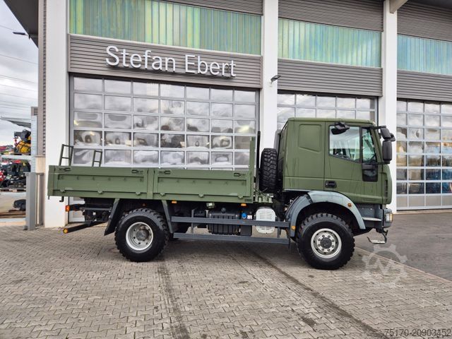 LKW mit Pritsche (offen) IVECO Eurocargo ML100E22WM-BW 4x4 Pritsche L-Haus Bett