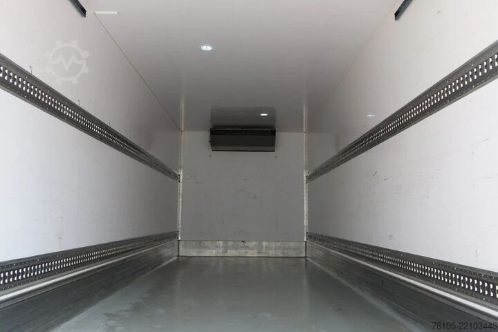 Refrigerated/freezer transport MAN TGS 26 26.330 6x2 Koel/Vries+Dhollandia 2500 kg