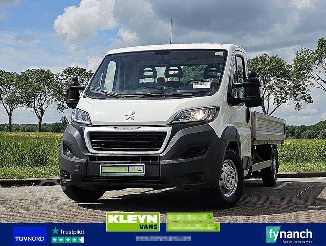 High-roof van PEUGEOT BOXER