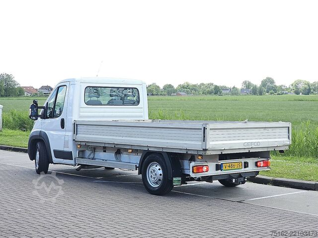 High-roof van PEUGEOT BOXER