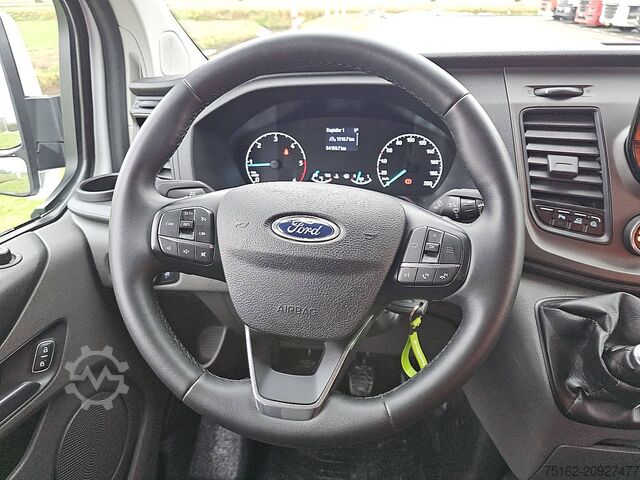 Passenger transportation FORD TRANSIT CUSTOM 2.0 L2H1 2x Airco 9P!