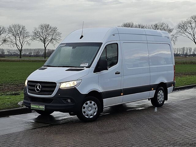 High-roof van MERCEDES-BENZ SPRINTER 316 CDI AUT. L2H2