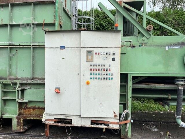 Baler BAUER Taurus