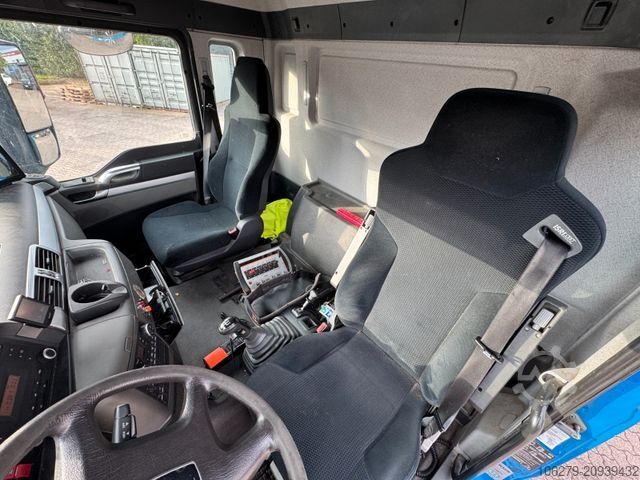 Flatbed truck MAN TGS 26.360/6x2, Atlas 170.2, Lenka.