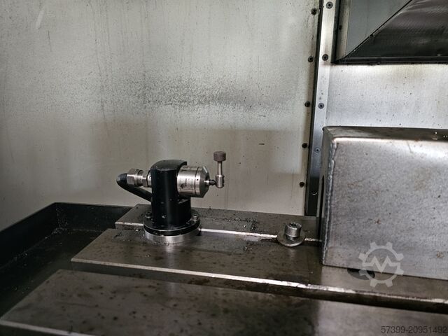 Vertical machining center Haas / Mikron VF2SS und VCE 1000