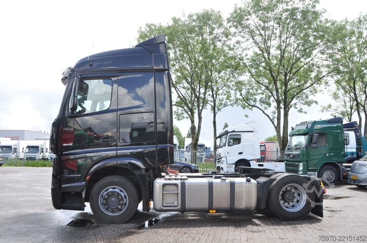 Standard-SZM Mercedes-Benz Actros 1842 4X2 2021 StreamSpace