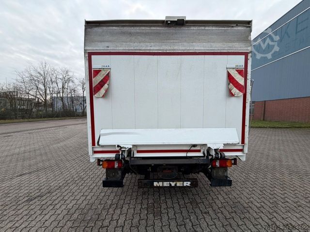 Transporter mit Koffer MAN TGL 8.190  Koffer mit Ladebordwand *automatik*